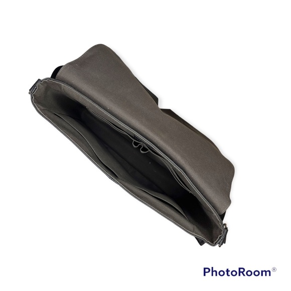 Louis vuitton  Damier Infini District MM crossbody - Picture 11 of 15